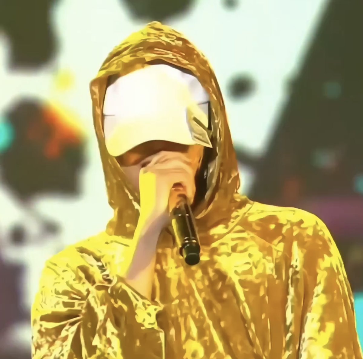 #GDRAGON let everyone you meet know, I’m the first class of the celebrity world