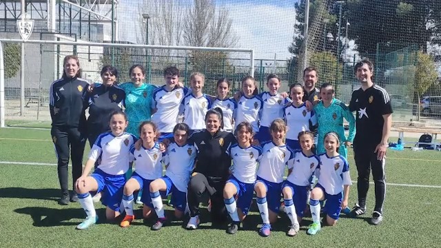 ✍🏼 Nuestras chicas hicieron 𝗛𝗜𝗦𝗧𝗢𝗥𝗜𝗔 ✨ 🏆 Es el 𝐩𝐫𝐢𝐦𝐞𝐫 𝐞𝐪𝐮𝐢𝐩𝐨 𝐟𝐞𝐦𝐞𝐧𝐢𝐧𝐨 de nuestra historia en ser campeón de liga 👏🏼 ¡𝑬𝒏𝒉𝒐𝒓𝒂𝒃𝒖𝒆𝒏𝒂, 𝒄𝒂𝒎𝒑𝒆𝒐𝒏𝒂𝒔! 💙 #RZcantera 🤍🦁