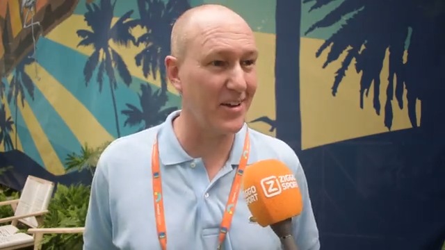 Overwinning met een 𝐍𝐞𝐝𝐞𝐫𝐥𝐚𝐧𝐝𝐬 tintje 🧡 Nederlandse agent Olivier van Lindonk blikt met een positief gevoel terug op de start van het jaar van Medvedev en heeft lovende woorden voor collega Marijn Bal 🙌 #ZiggoSport #MiamiOpen