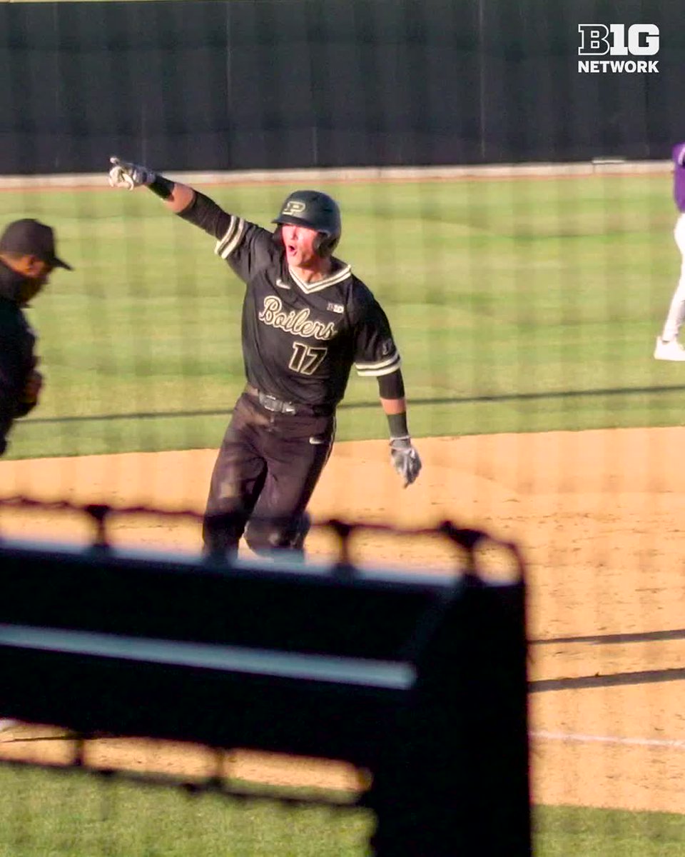 .@LukasCook011 launched a walk-off homer to win the game and secure the series for Purdue Baseball! 🔥