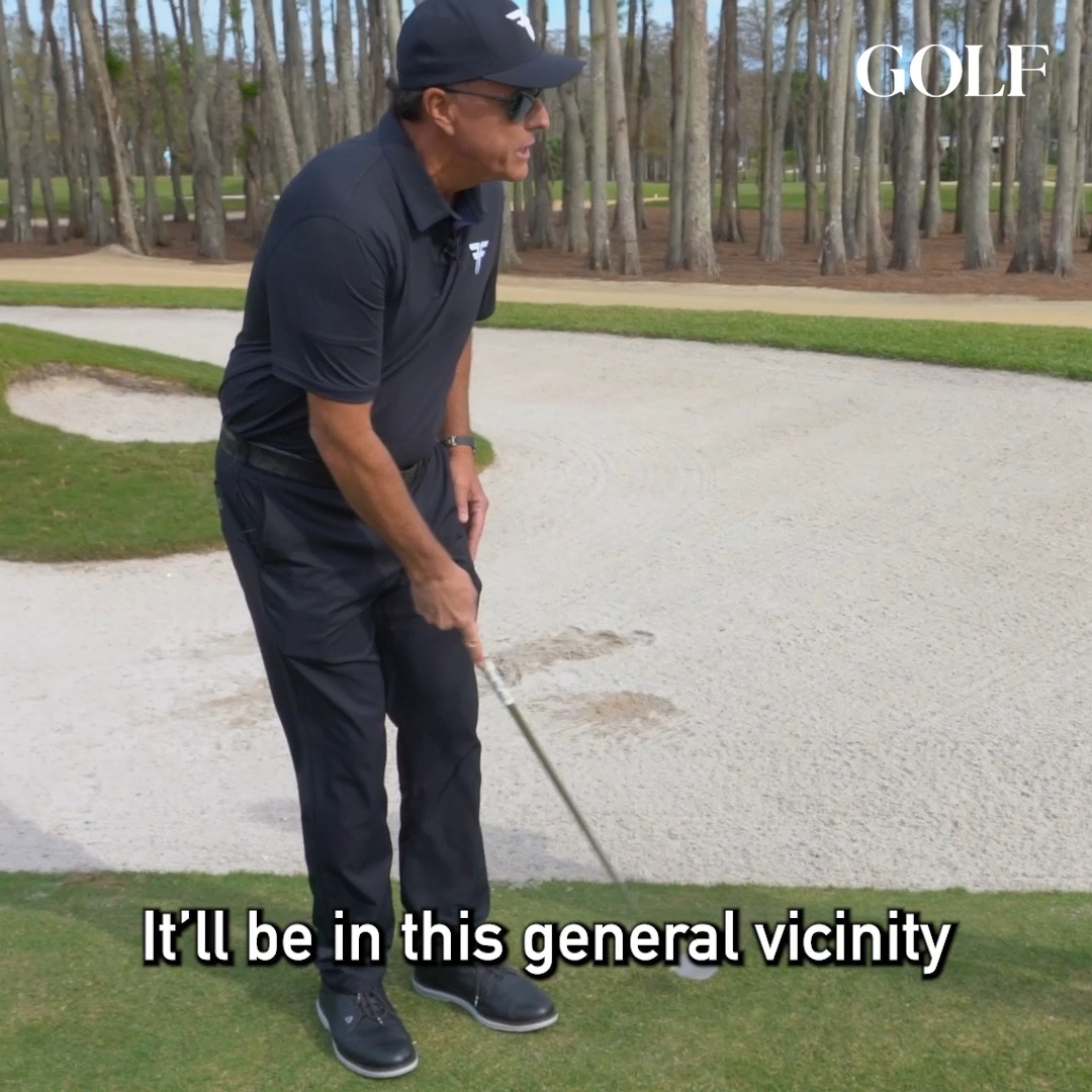 Three-time Masters champion Phil Mickelson says there are three chipping mistakes amateurs tend to make.