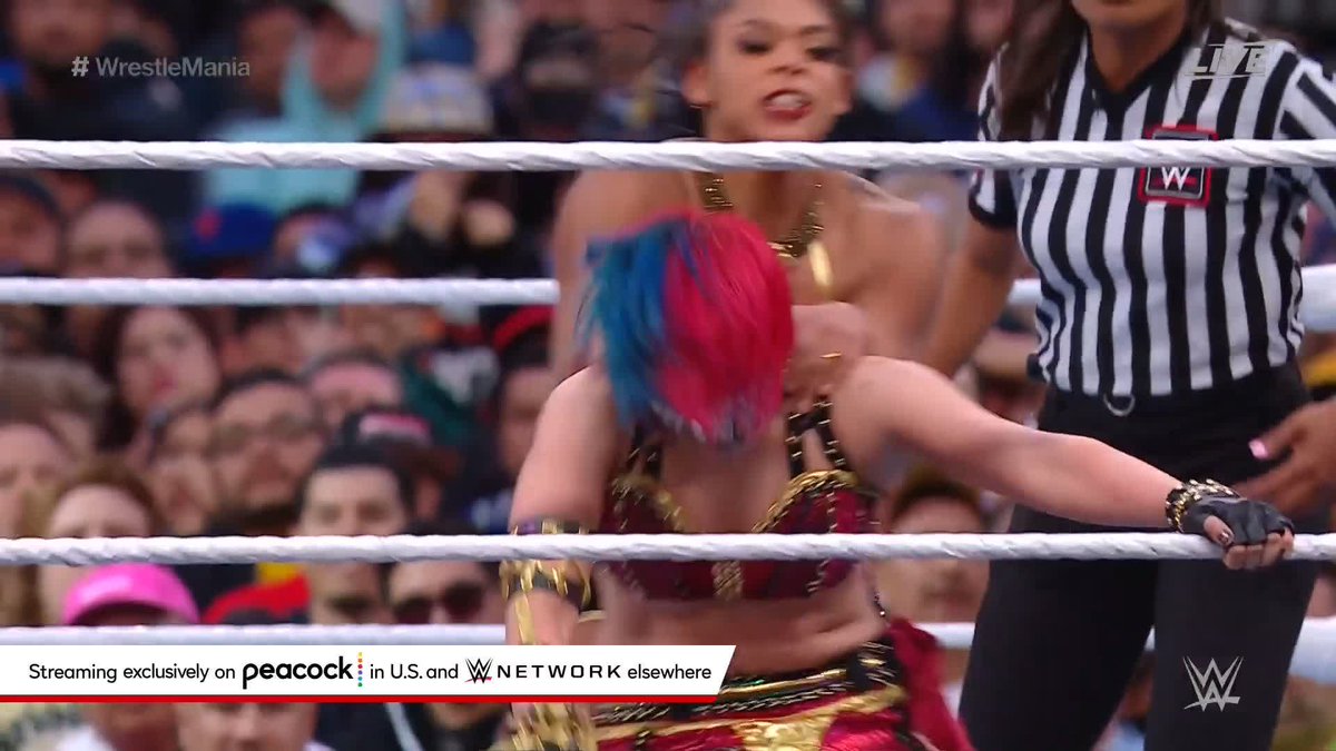 #WWERaw Women's Champion Bianca Belair & Asuka bring their very best at #WrestleMania!