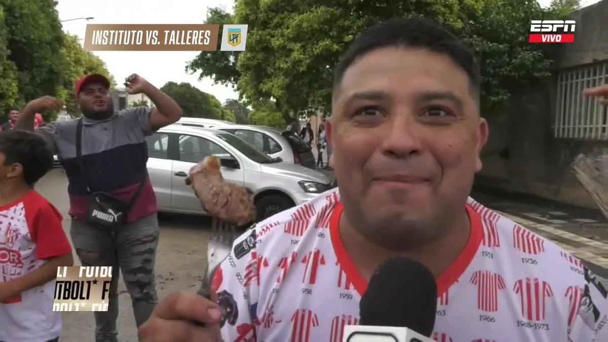 El famoso guiso de fideos moñitos del hincha de la T vs... ¡EL ASADO DE LA GLORIA! 📺 #ESPNFútbol1 | ESPN Fútbol Argentina
