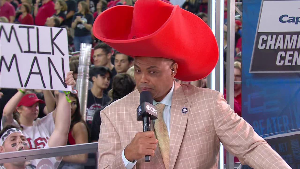 Chuck is going with the Aztecs tonight 👀 #MarchMadness
