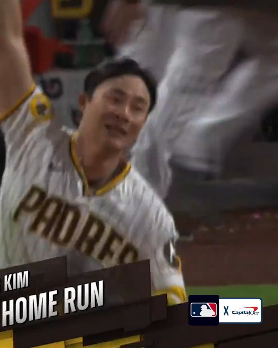 Ha-Seong HIM! The San Diego Padres #WALKOFF thanks to back-to-back homers! (MLB x Capital One)