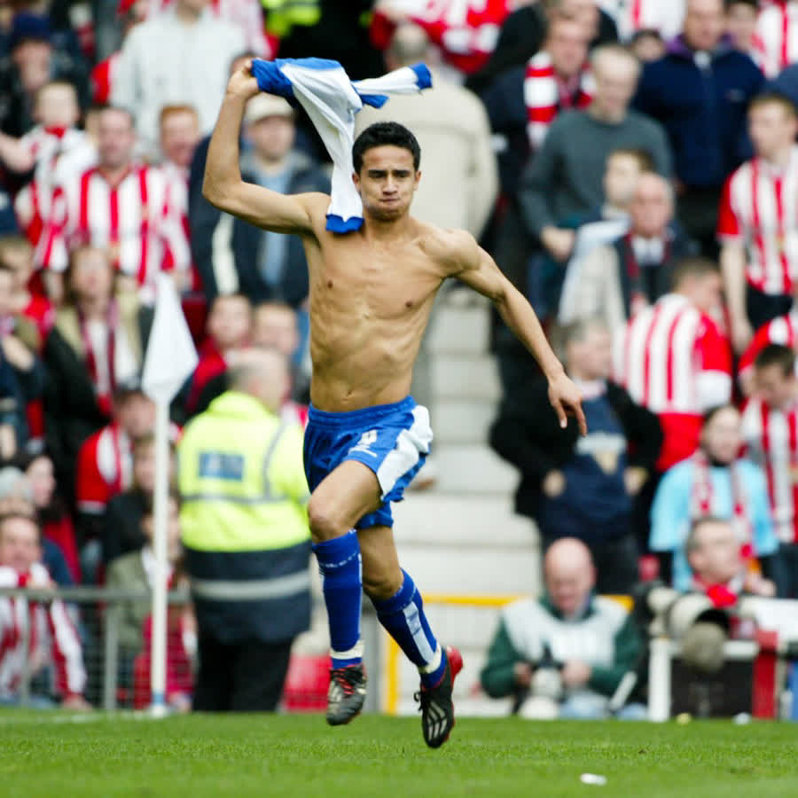 #OnThisDay in 2004, Tim Cahill AO's thumping strike sent Millwall FC to an FA Cup Final 🦁 #EmiratesFACup