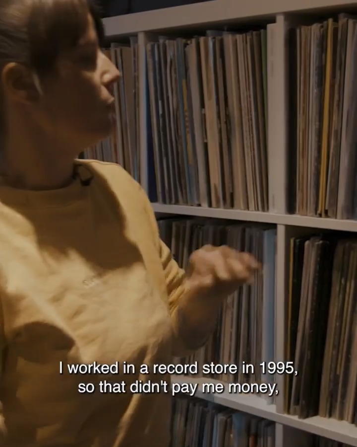 DJ, producer and label head Cinthie takes us on a tour of her studio in Berlin, a custom-built arsenal of drum machines, analogue synths and rack units 🎥 Powered by Reverb