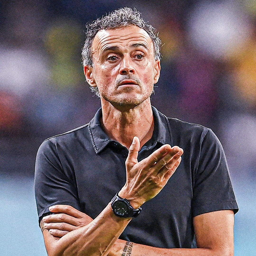 BREAKING: Luis Enrique is understood to be in London to hold talks with Chelsea over the vacant manager’s job 🔵