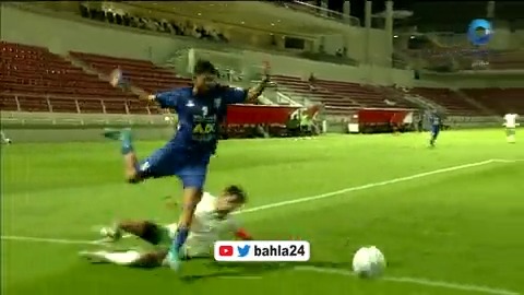 | 📹 إجماع محللي برنامج #الدكة على وجود تهور من كابتن النهضة أحمد الكعبي في تدخله على قدم لاعب النصر. #دوري_عمانتل | 📹