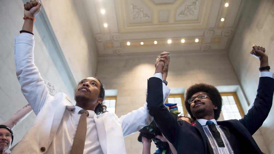Republicans in control of the Tennessee House of Representatives expelled two Democratic representatives for breaking decorum during a gun control demonstration at the statehouse last week in the wake of the latest school shooting