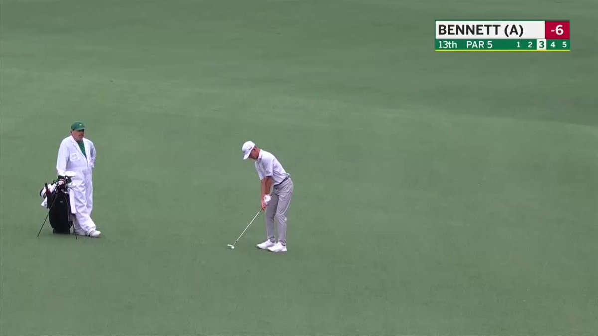 Sam Bennett is now in second place. Only two other amateurs have reached this level at some point during a Masters Tournament. #themasters