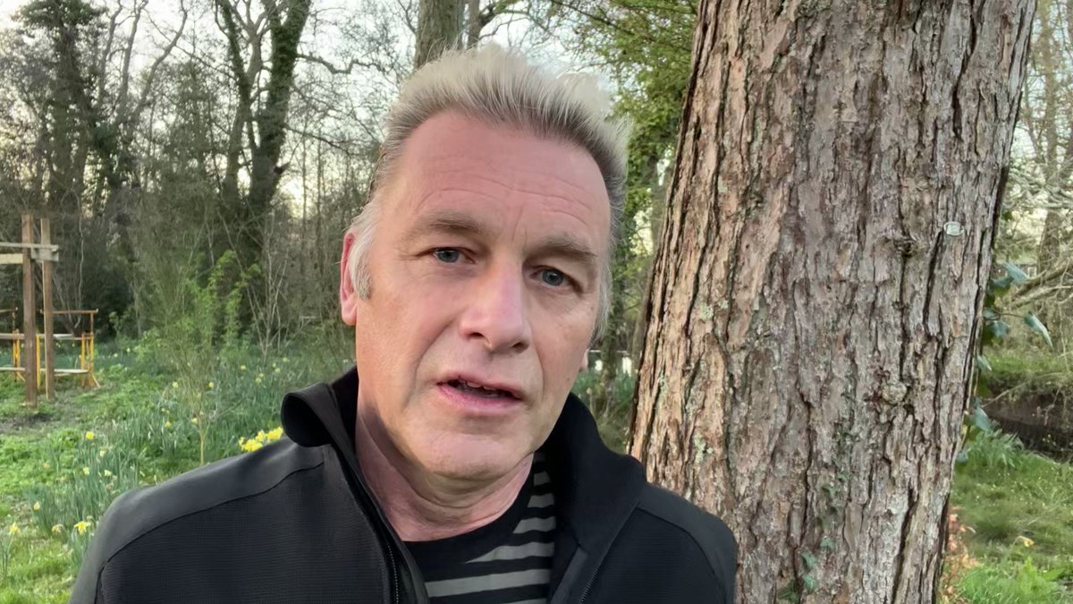 Thank you and c’mon . Nearly ten thousand have added their signatures to this important petition and now the target is within reach ! Please sign and pass on with a polite plea !