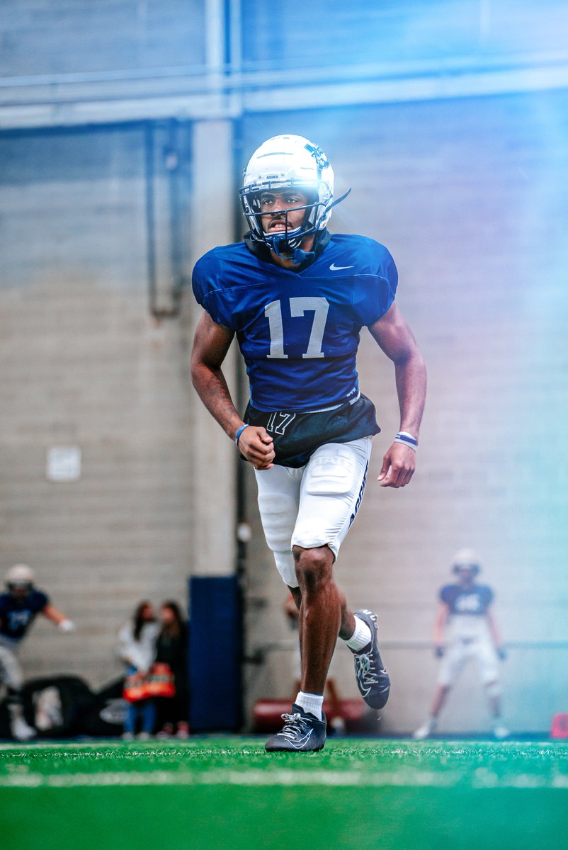 WE'RE LIVE 😤🤘 #AggiesAllTheWay