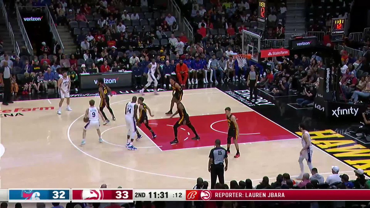 Here is your recurring nightly segment of a monster JJ dunk in transition 😈