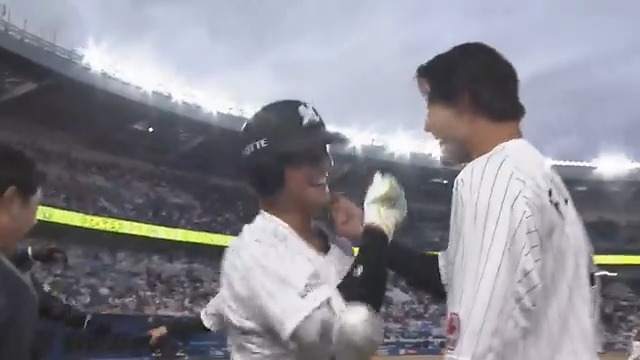 【今日をチャンスに変える】千葉ロッテ #平沢大河 選手の今シーズン初安打は逆転の2ランホームラン‼️一軍昇格即スタメン起用に結果で応えました👏 #chibalotte 千葉ロッテマリーンズ 平沢大河 ✅選手名鑑で平沢選手の動画/ニュース/成績をチェック!