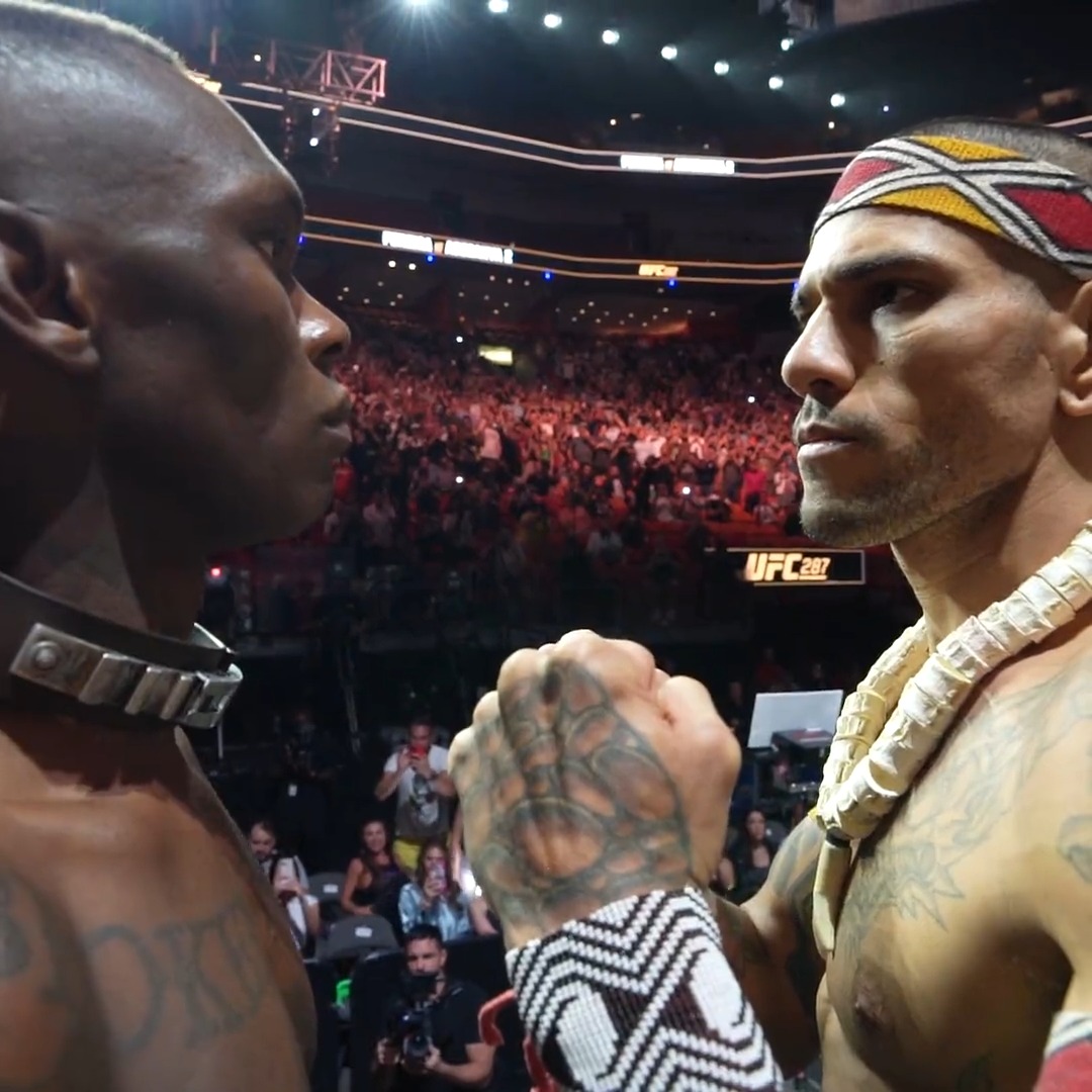 INTENSE!! 👀 Alex Pereira vs Israel Adesanya at #UFC287 tonight!! Who you got?!