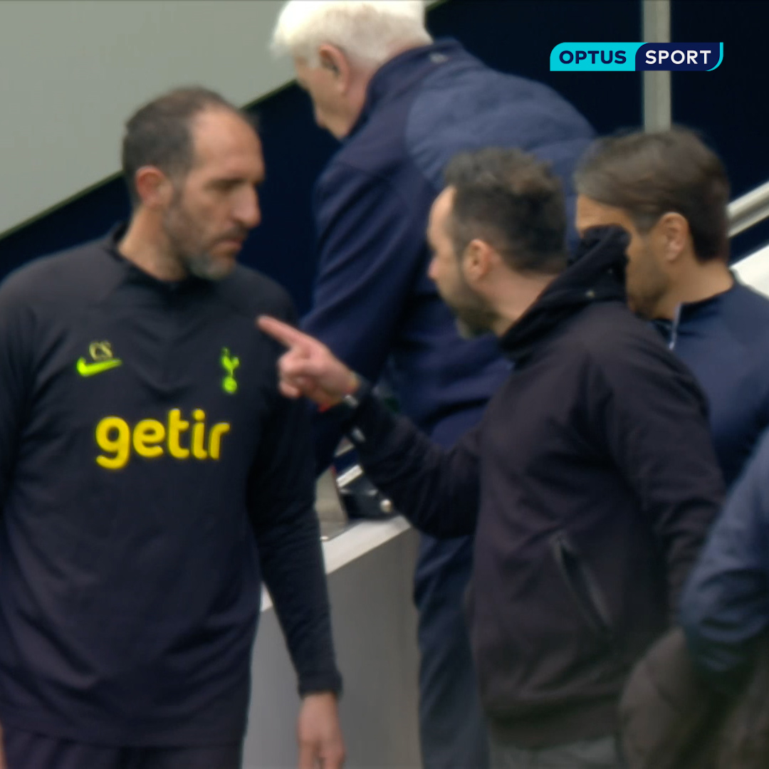 Cristian Stellini and Roberto De Zerbi got heated before KO today… Any thoughts on what it was about? 🤔 #THFC #COYS #TOTBHA
