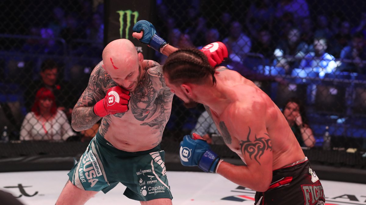 Leary doesn't let up! 🔥 Charlie Leary is BACK as he faces off against Yancy Medeiros at the Blaisdell Arena in Hawaii 🌺 #Bellator295