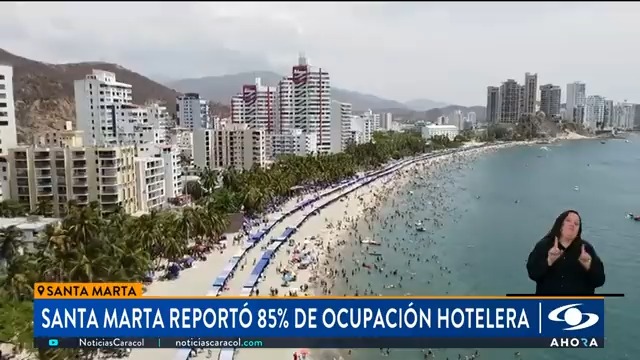 En esta Semana Santa miles de turistas decidieron pasar esta época de descanso en las playas de Colombia a pesar del cierre de operaciones de las aerolíneas Viva Air y Ultra Air. Este es el panorama en Barranquilla, Santa Marta y Cartagena. Más en