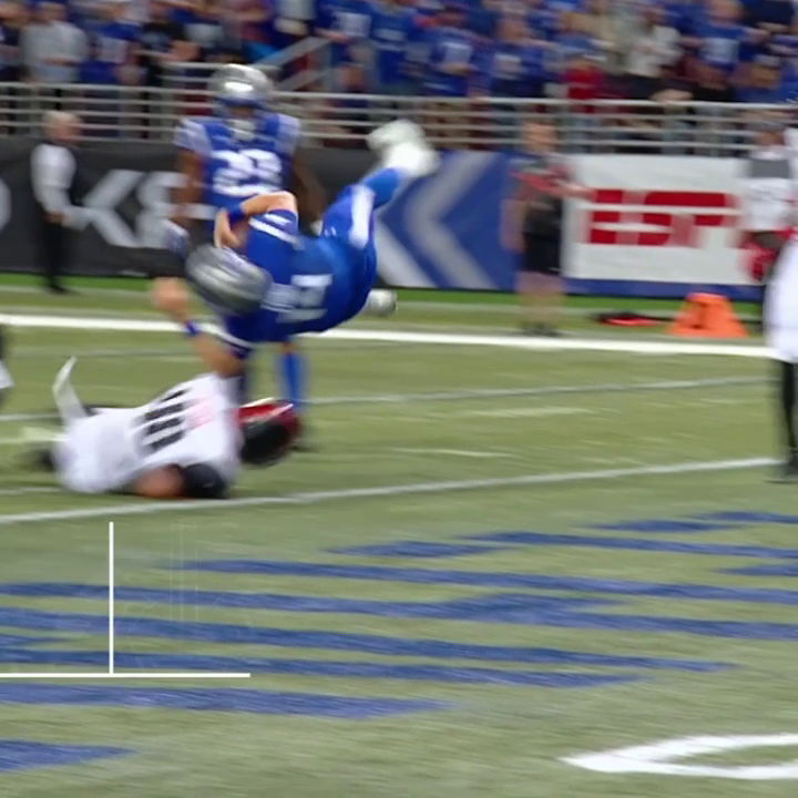 NICK TIANO HELICOPTERS INTO THE END ZONE XFL | St. Louis Battlehawks