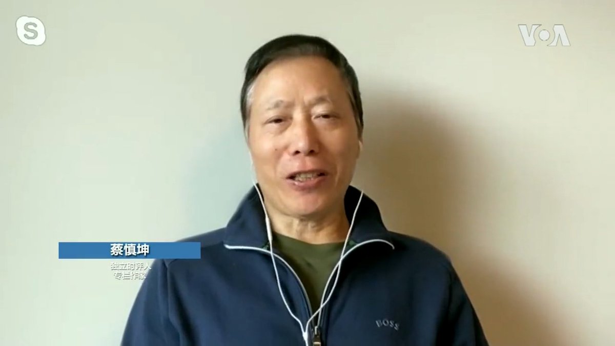 今年人大会议选举国家领导人的会场上，胡春华形单影只，与周围石泰峰、陈敏尔的神态形成鲜明对照。中国政经问题资深评论人士蔡慎坤说，本是国家主席不二人选的胡春华以60岁的大好年华去政协坐冷板凳，只因他被打上团派烙印。#美国之音专访完整版：