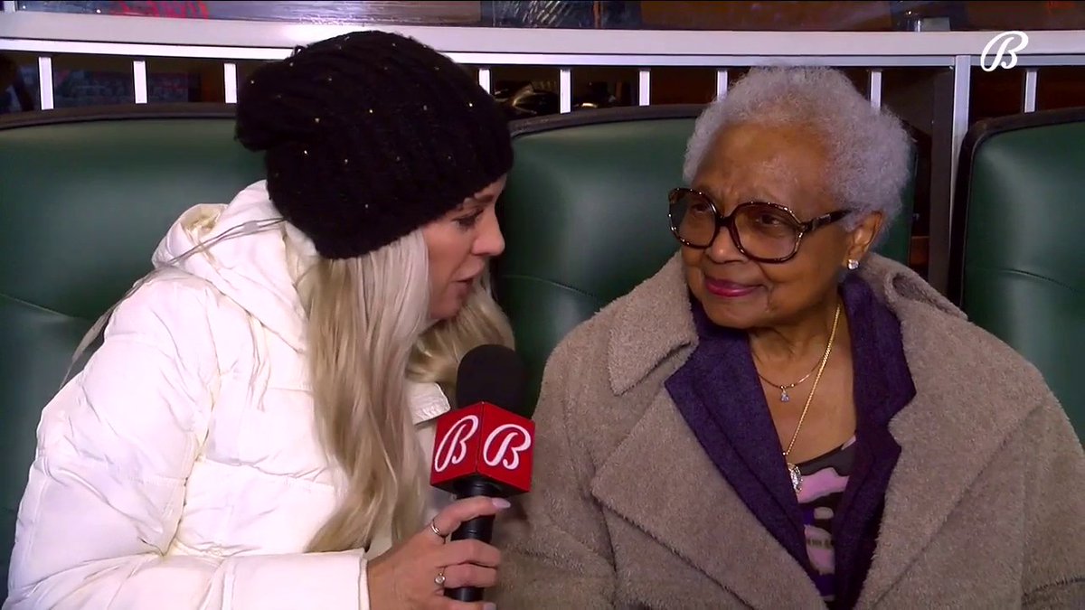 "It will always mean the world to me. It's just really hard to put into words the kind of feeling that you really get when these types of moments happen." Kelly Crull catches up with Billye Aaron, Hank Aaron's wife during tonight's game.