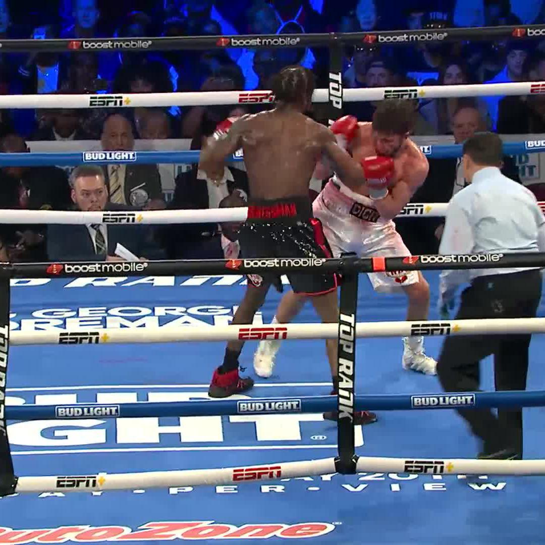 Business is BOOMIN' 🌟 Keyshawn Davis keeps putting on shows! #ShakurYoshino