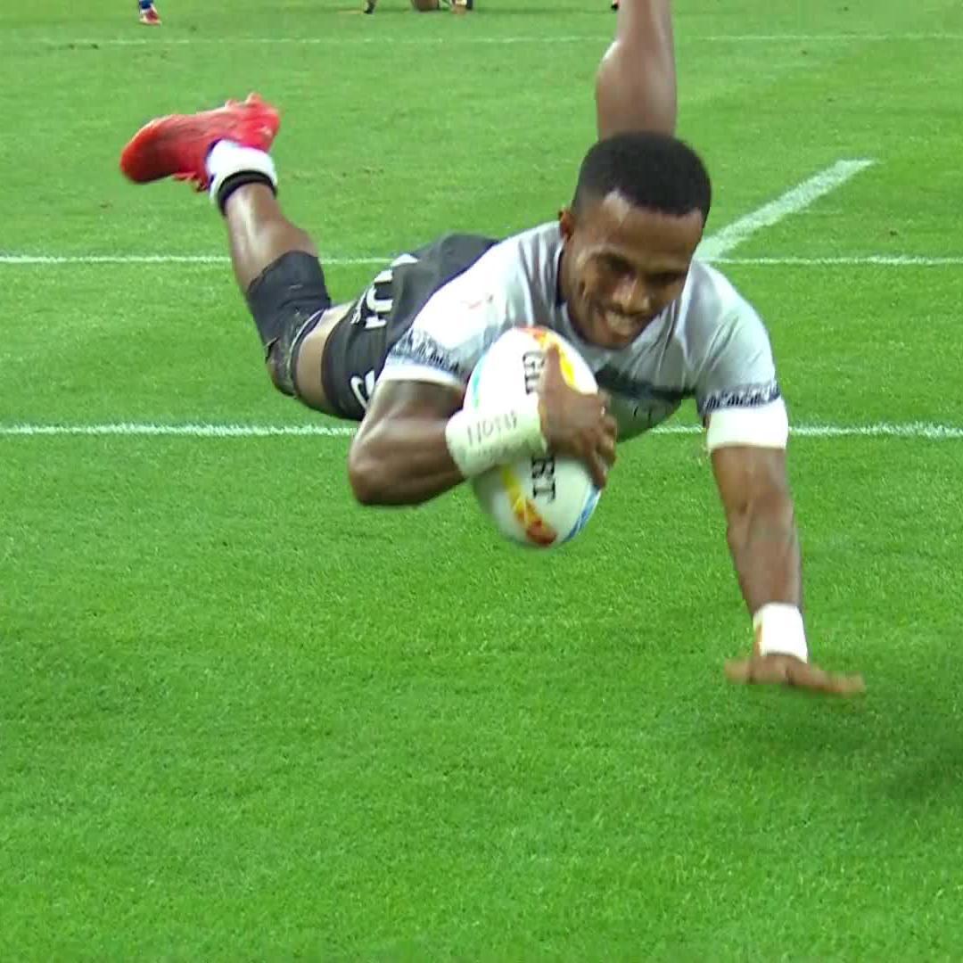 Fiji cooking up a try-scoring masterclass 👨🍳 It's Bronze for Fiji Rugby Union at #Singapore7s 🇫🇯 #HSBC7s