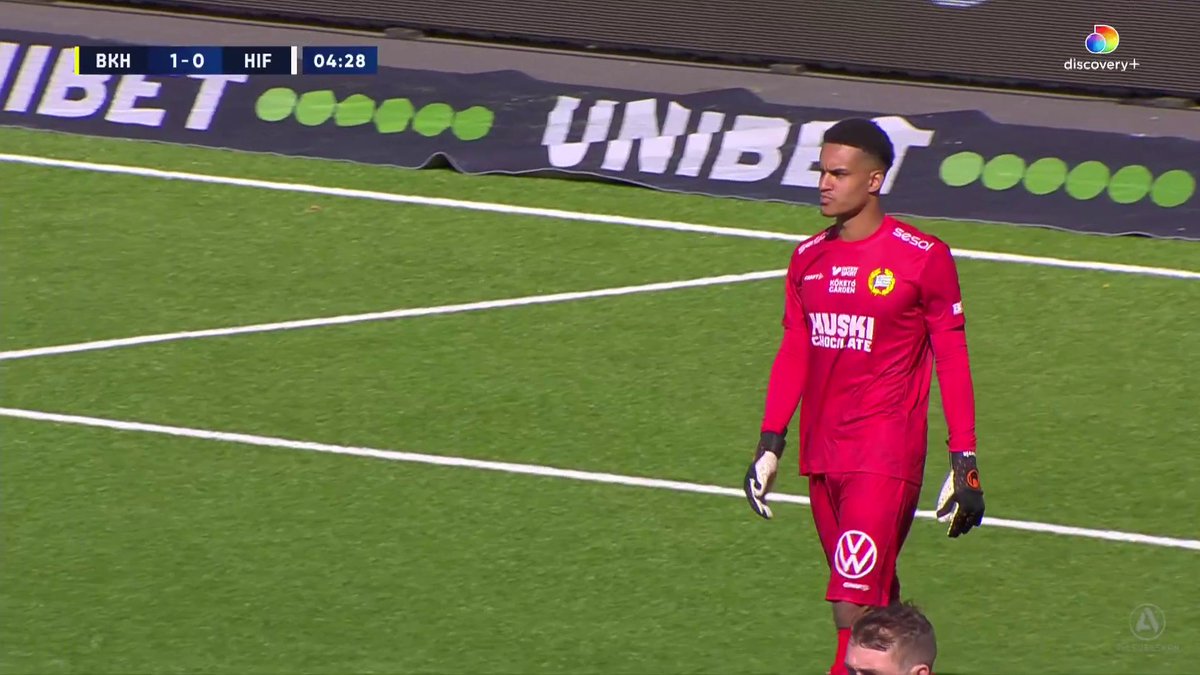 1-0 BK Häcken, Bénie Traore! Hemmalaget får en drömstart efter Oliver Dovins jätteblunder Se matchen på