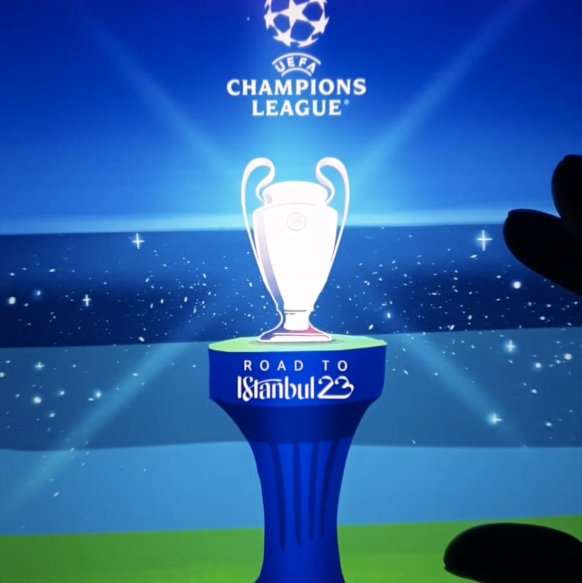 ✈️🏆 Football fans, are you ready to witness history in İstanbul? As the proud sponsor of the UEFA UEFA Champions League, we are thrilled to bring fans from all corners of the world to the quarter-finals and beyond. Video created by: @vaskange #TurkishAirlines #UCL