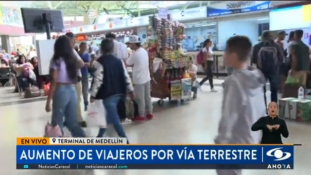 En Antioquia aumentó la salida de pasajeros por vía terrestre, esto se debe a los costos de los pasajes. Más de 40.000 personas han salido por la Terminal del Norte. Más en