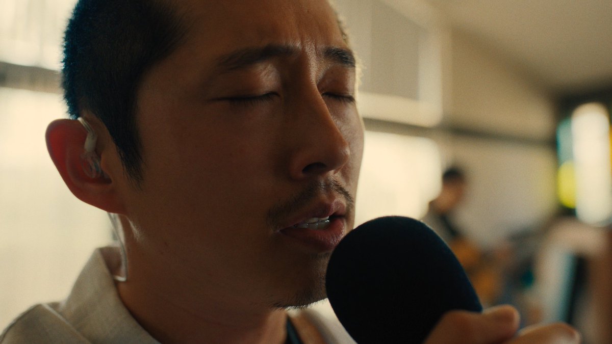 Yes, that really is Steven Yeun singing in BEEF!