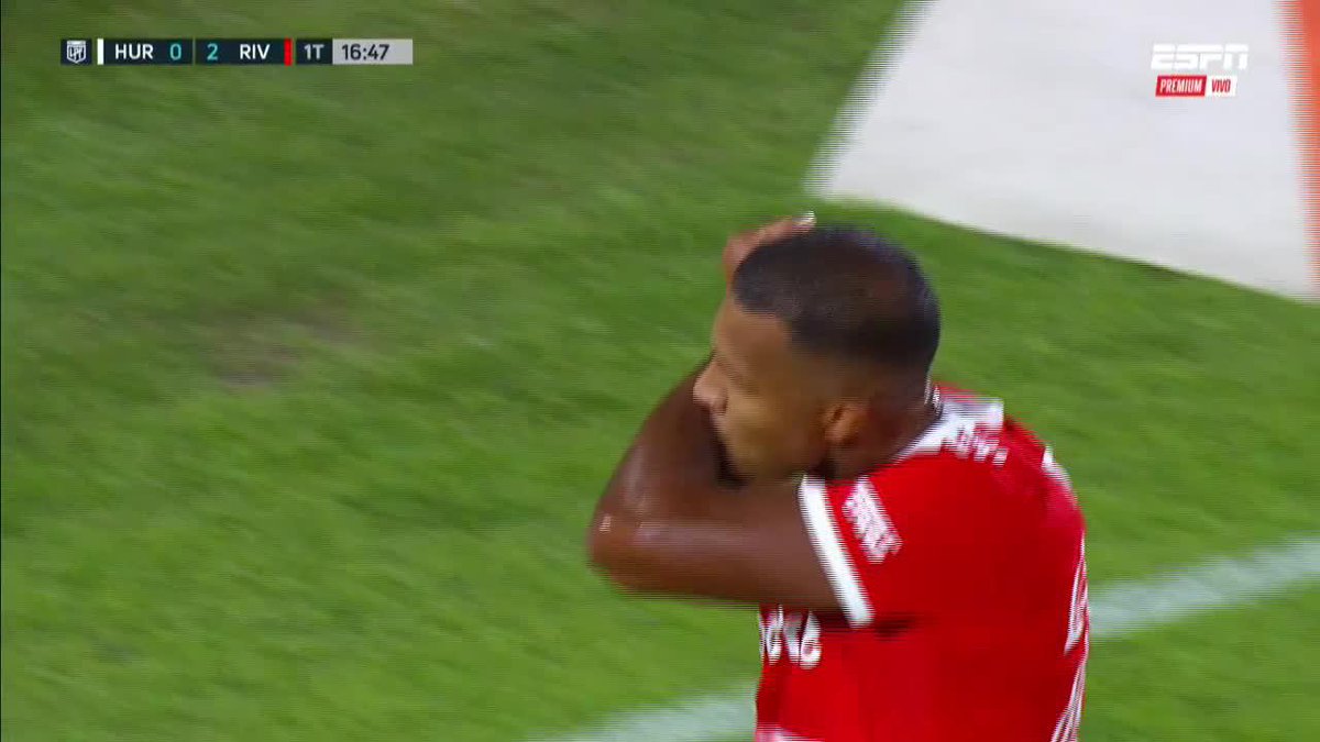 Salomรณn Rondรณn ๐ป๐ช Show. Primer doblete del venezolano en River โฌ๏ธ๐ฅโฌ๏ธ. Los goles iban a llegar โฝ๏ธ.