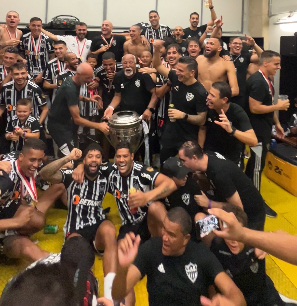 🏆 AI TETR4, O GALÃO GANHOU MAIS UMA VEZ... #GaloTetr4 #MinasTemDono 🎶🐔