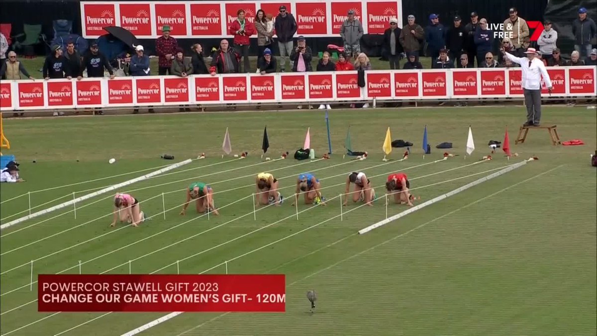 BELLA PASQUALI STORMS THROUGH THE FIELD!! What a way to win the Change Our Game Women's 100m Gift. #StawellGift | Powercor Stawell Gift
