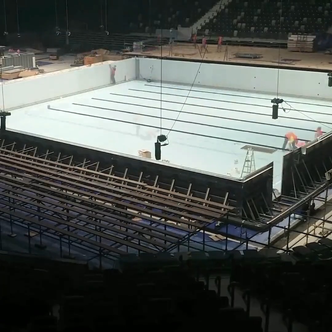 This time-lapse of a World Championship pool being built is wild...