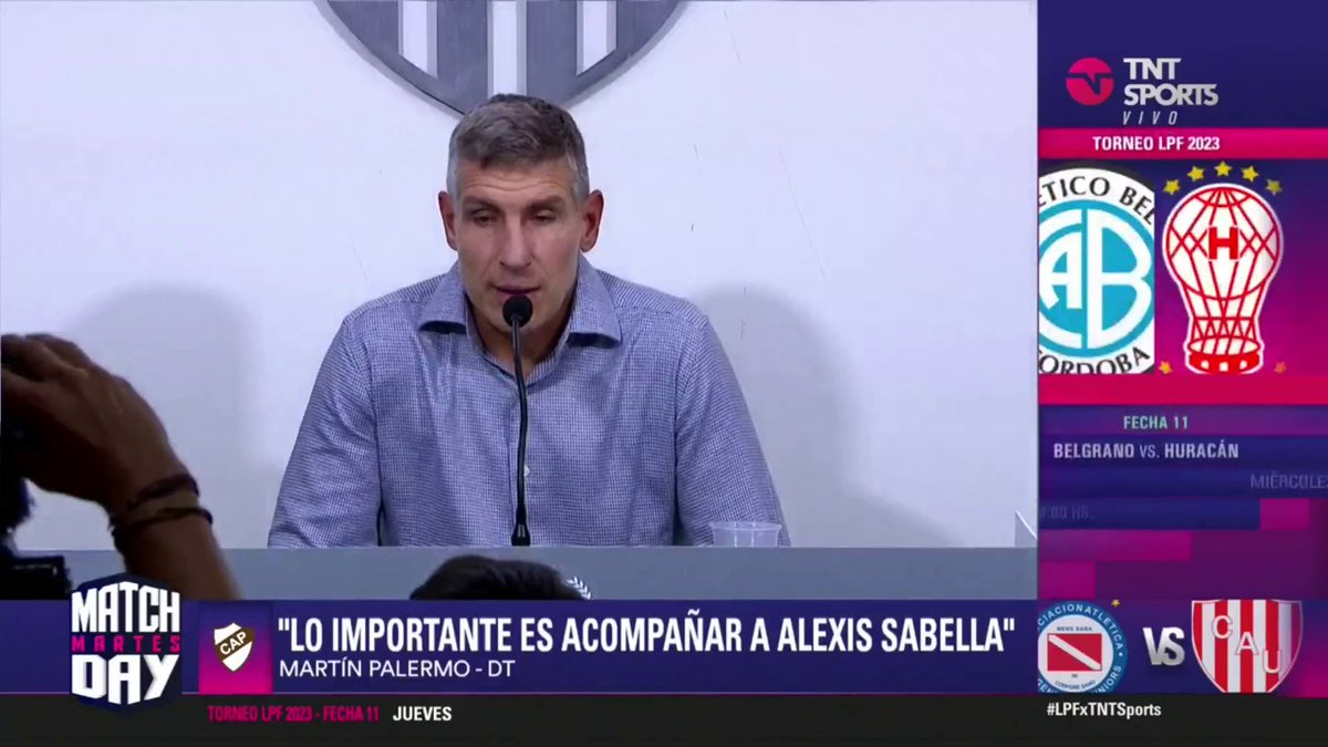 ๐ฃ "A ALEXIS NO LE HABLร COMO ENTRENADOR, LE HABLร COMO UNA PERSONA CERCANA" Martรญn Palermo hablรณ en conferencia de prensa sobre la situaciรณn de Alexis Sabella y cรณmo se trabaja desde el club y desde el cuerpo tรฉcnico de Platense para ayudarlo. #LPFxTNTSports