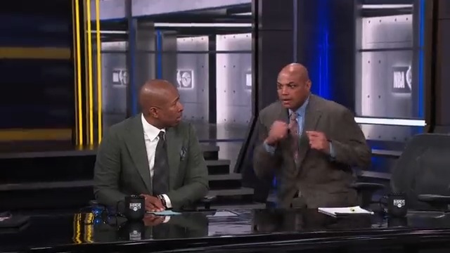 "You can't hit somebody and run backwards" 😅 Chuck on Rudy Gobert