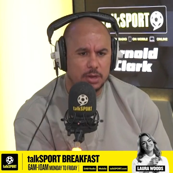 “I’d pick Saka over Beckham!” 🔥 🏴󠁧󠁢󠁥󠁮󠁧󠁿 “He takes players on, he scores goals. He’s on the right, in my best England team.” Gabby Agbonlahor doesn’t flinch when ranking Bukayo Saka &amp; David Beckham! 👀