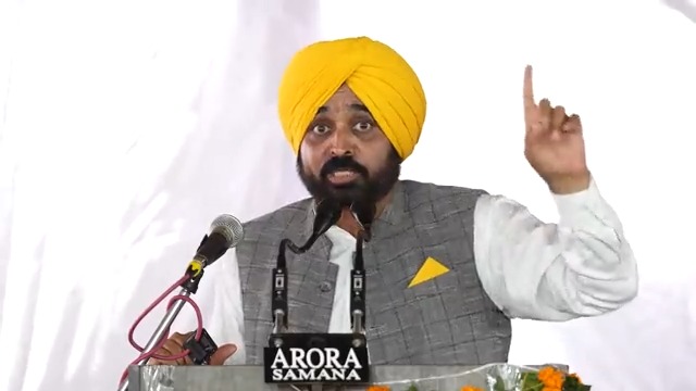 ਕਿਸਾਨ ਤੇ ਖੇਤੀ ਸਾਡੇ ਲਈ ਹਮੇਸ਼ਾ ਤਰਜੀਹ ‘ਤੇ ਨੇ…ਸੈਂਟਰ ਦੀਆਂ ਮਿੰਨਤਾਂ ਨੀ ਅਸੀਂ ਕਰਦੇ…ਕਣਕ ਦੇ ਦਾਣੇ ਦੇ ਖ਼ਰਾਬੇ ਨੂੰ ਲੈਕੇ ਕੇਂਦਰ ਵੱਲੋਂ ਲਾਏ ਕੱਟ ਦੇ ਪੈਸੇ ਦੀ ਭਰਪਾਈ ਪੰਜਾਬ ਸਰਕਾਰ ਕਰੇਗੀ…ਕਿਸਾਨਾਂ ਨੂੰ ਘਾਟਾ ਨੀ ਪੈਣ ਦੇਵਾਂਗੇ…