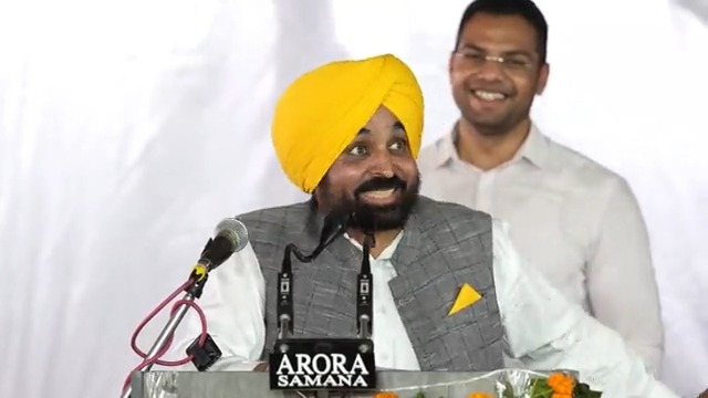ਜਿੰਨਾ ਪਰਿਵਾਰਾਂ ਦੇ ਘਰ ਬਾਲਿਆਂ ਵਾਲੀਆਂ ਛੱਤਾਂ ਨੇ ਜਾਂ ਡਿੱਗਣ ਵਾਲੀਆਂ ਨੇ, ਉਹਨਾਂ ਨੂੰ ਅਸੀਂ ਪੱਕੇ ਘਰ ਬਣਾ ਕੇ ਦੇਵਾਂਗੇ…ਸਾਡੀ ਸਰਕਾਰ ਪੰਜਾਬ ਦੇ ਹਰ ਵਰਗ ਦੀ ਸਰਕਾਰ ਹੈ…ਤੁਹਾਡੇ ਤੇ ਸਾਡੇ ਦੁੱਖ-ਸੁੱਖ ਸਾਰੇ ਸਾਂਝੇ ਨੇ…