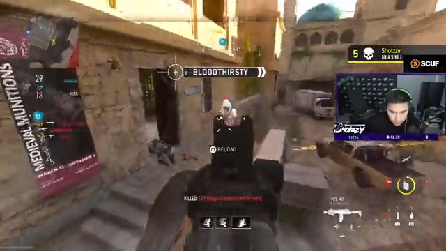 Watching OpTic Shotzzy on 120 FOV is 🤌🏽