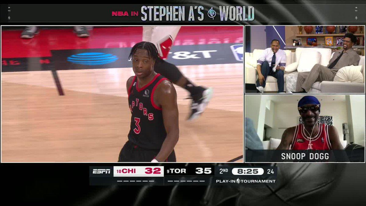 “He kind of remind me of me.” Snoop is a big fan of Shai Gilgeous-Alexander 😂