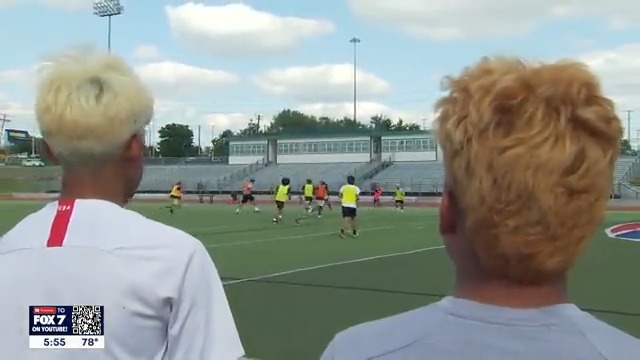 The John B. Connally Boy's Soccer boys soccer squad (23-2-4) takes a #2 state ranking - and a cool, new team hair style - into Thursday's #UILState semifinals! John H. Hygh Jr. catches up with the red-hot Cougars. FOX 7 Austin 📹: Clif Thornton PfISD Athletics Connally High School
