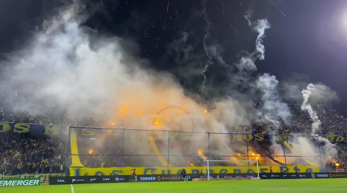 LA FIESTA ES TOTAL EN EL GIGANTE DE ARROYITO POR LA #LigaProfesional...