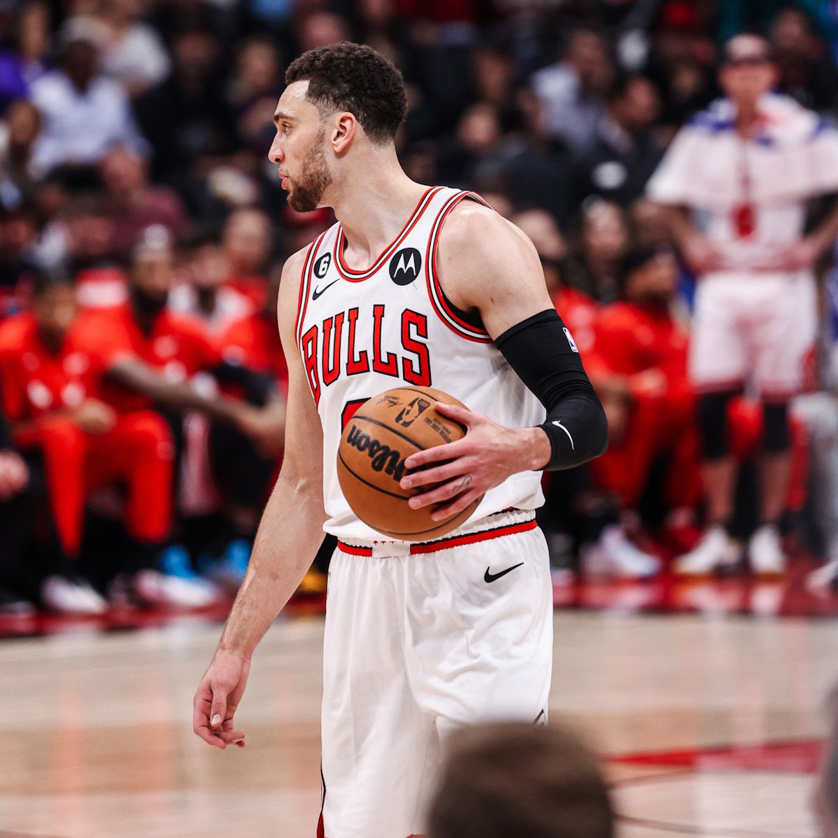 Zach LaVine is a baaaaaaaaad man 🥶 39 points | 12-22 FG | 6 reb | 3 ast