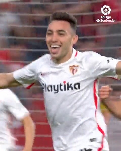 ⚽❤ munir el haddadi ⚽💚 Giovani Lo Celso ⚽❤ Pablo Sarabia Garcia ⚽❤ Franco Vázquez ⚽💚 Cristian Tello 🔙 #TalDíaComoHoy en 2⃣0⃣1⃣9⃣, ¡el Sevilla Fútbol Club venció en #ElGranDerbi en 𝐔𝐍 𝐏𝐀𝐑𝐓𝐈𝐃𝐀𝐙𝐎! #LaLigaSantander #LaLigaHistory