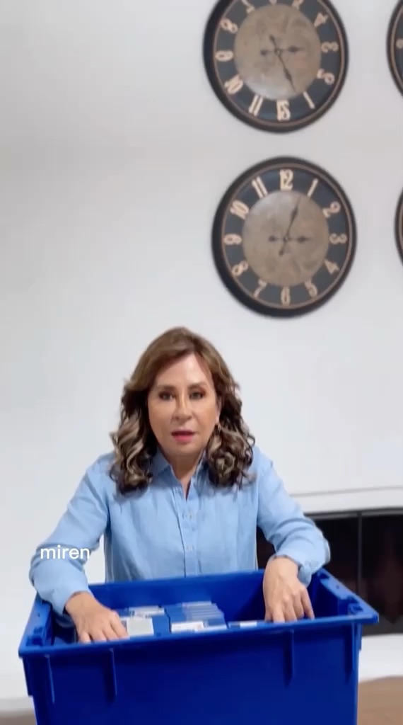 Cuando fui Primera Dama pude transformar la vida de muchas personas, que siempre recuerdo con cariño y guardo en mi memoria. Próximamente les iré compartiendo algunos de los resultados durante mi gestión. #SandraPresidenta #TBT 💚👍