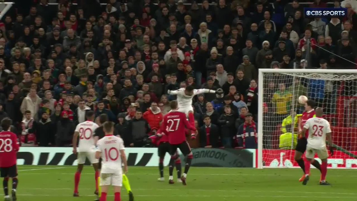 Harry Maguire: wrong place, wrong time 🥴 (via CBS Sports Golazo ⚽️)