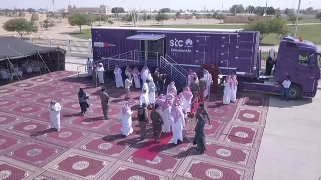 The stc group-#Huawei #SmartTruck has so far covered 11 governorates in &amp; around Riyadh, providing training to 1,400 senior citizens on how to use today's digital tech 📱 Take a look🔽 #TECH4ALL #DigiSkills #inclusion